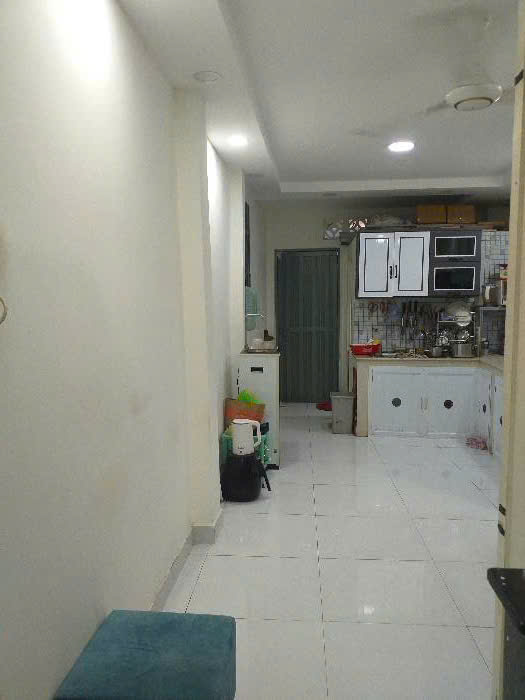 NHÀ 4 MẶT HẺM. VỊ TRÍ VIP _1 BƯỚC RA MẶT TIỀN. CHỈ 10M LÊN XE HƠI đường Chiến Thắng .